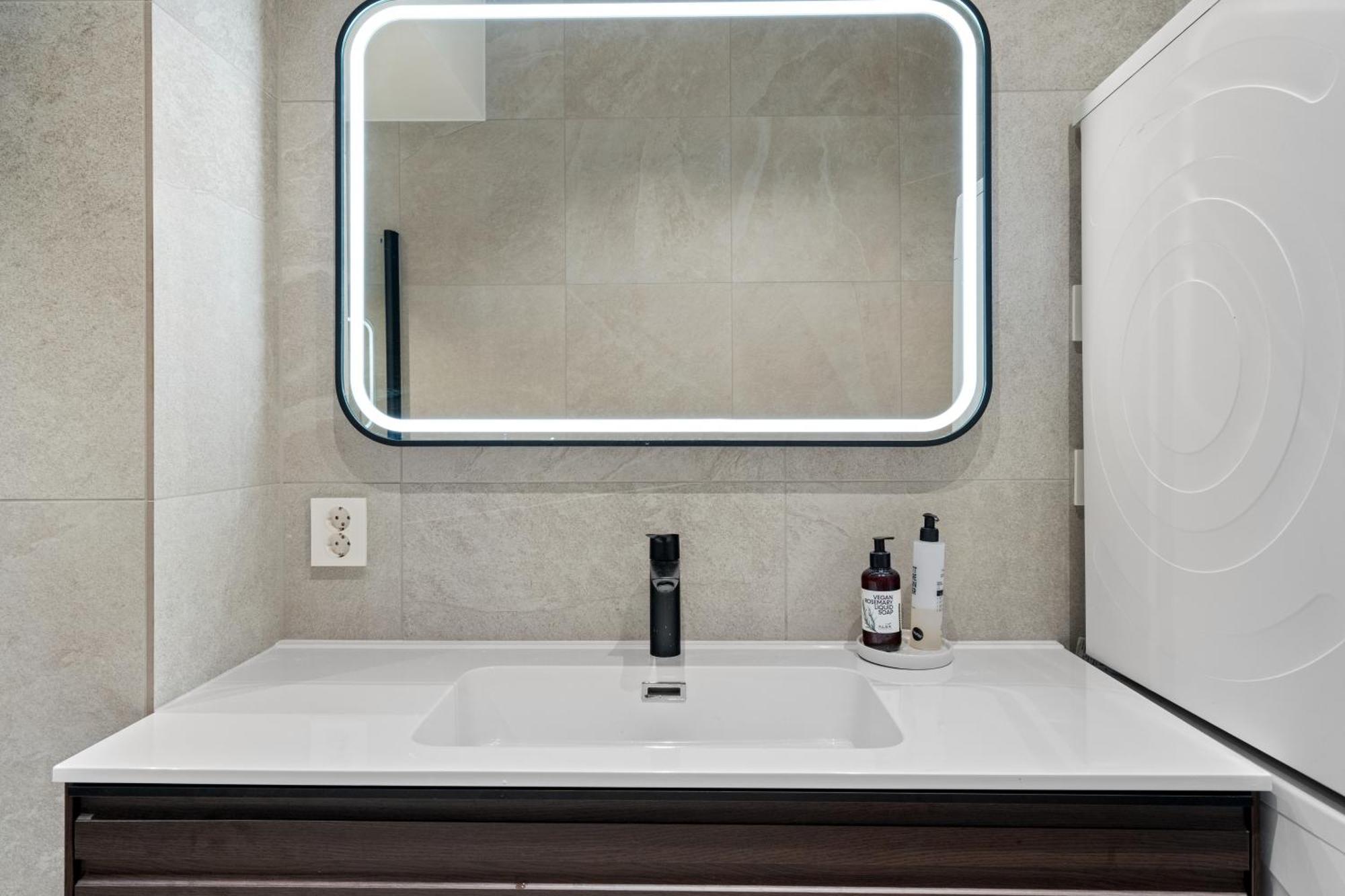 Experience The Luxury Lifestyle 100M From Bryggen! Apartment เบอร์เกน ภายนอก รูปภาพ